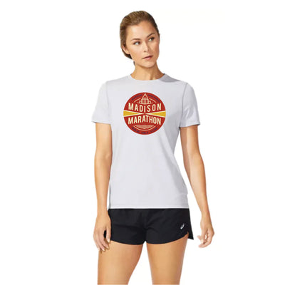 Maratón de Madison 2025 - Camiseta de manga corta ASICS Ready Set para mujer, gris (2012b469) (MM-08)