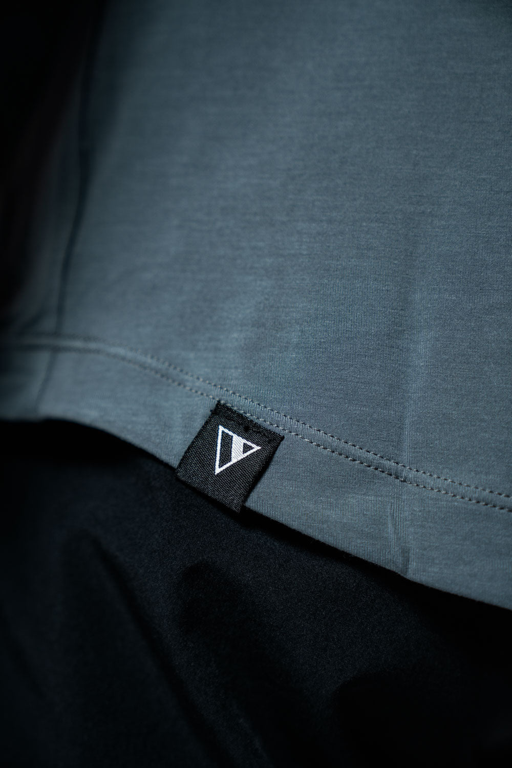 Men's Terra Recovery Element Hoodie Shirt (Ash Gray)