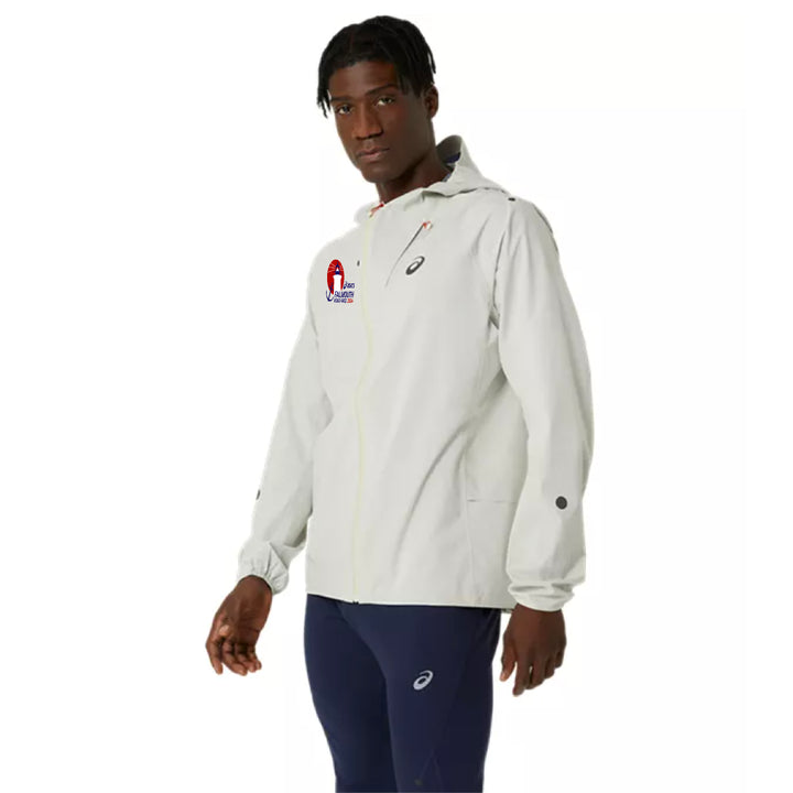 Chaqueta impermeable ASICS Metarun para hombre para la carrera en carretera Falmouth 2024 (2011D121-200) FRR02 (POS)