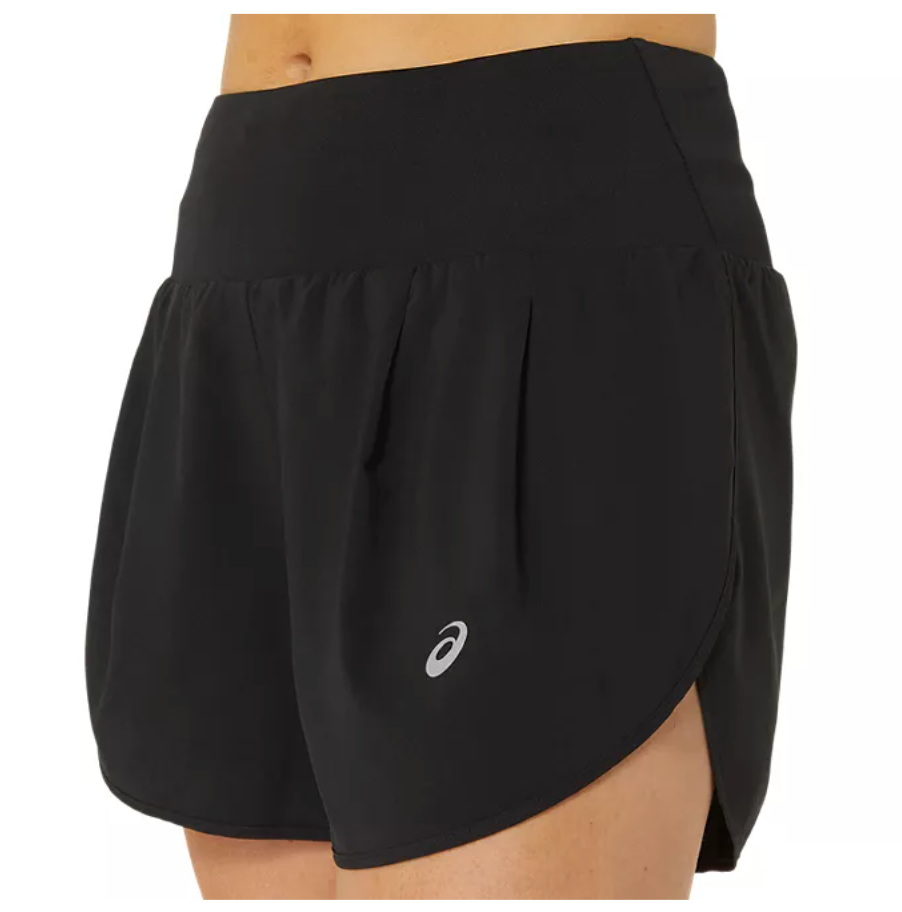 Pantalón corto de carretera de 3,5" de Asics Performance para mujer, color negro (2012C965-600)