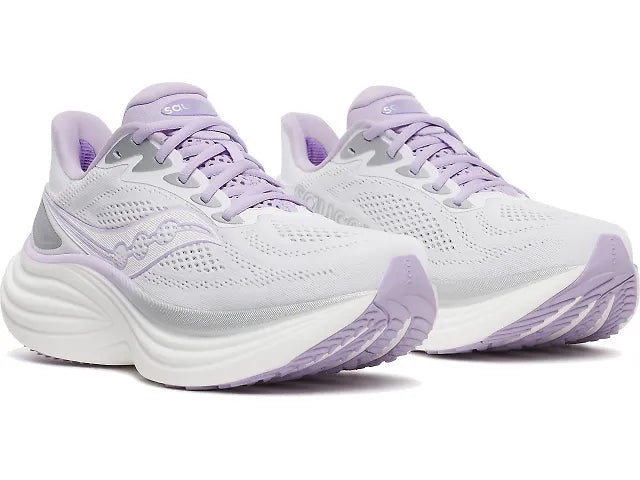 Women's Saucony Triumph 24 - White Pastel