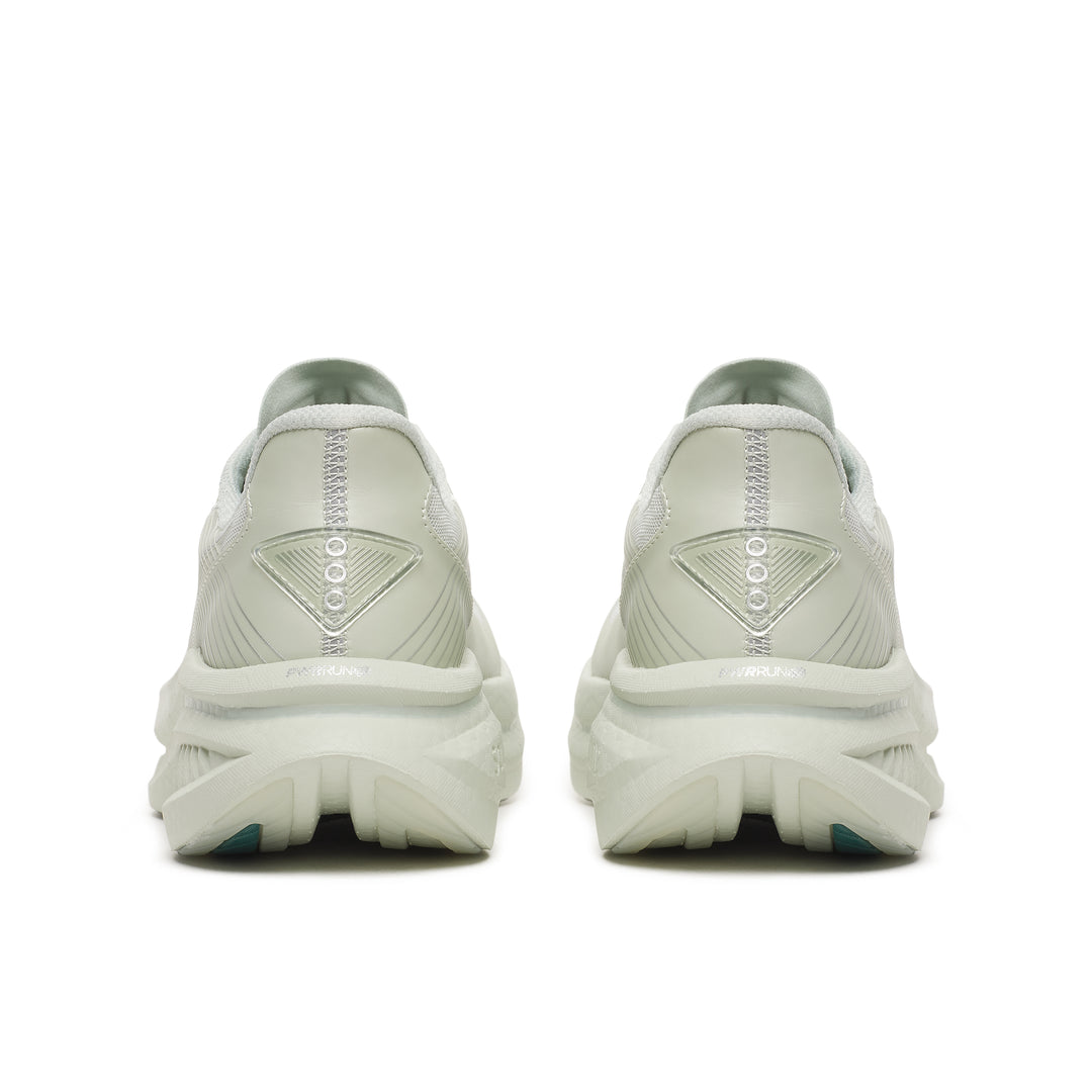 Women's Saucony Endorphin Azura - Cast