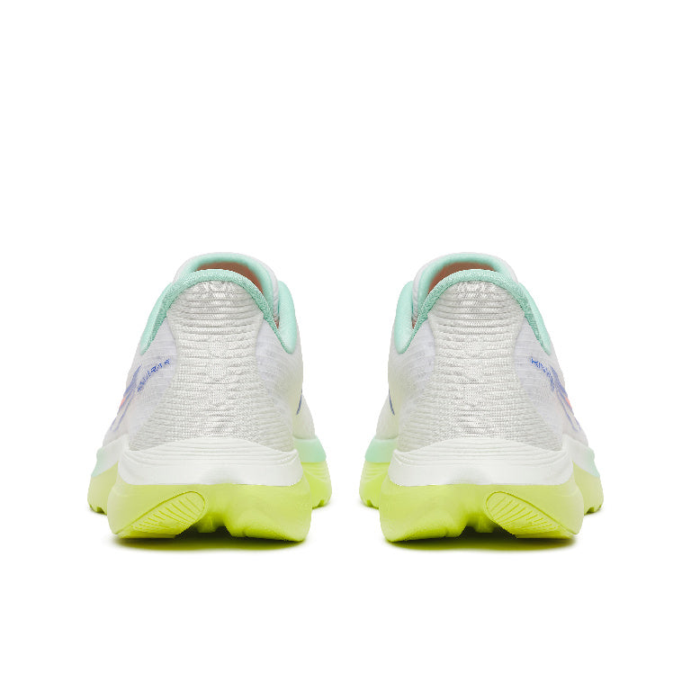 Women's Saucony Kinvara 16 - White Tart