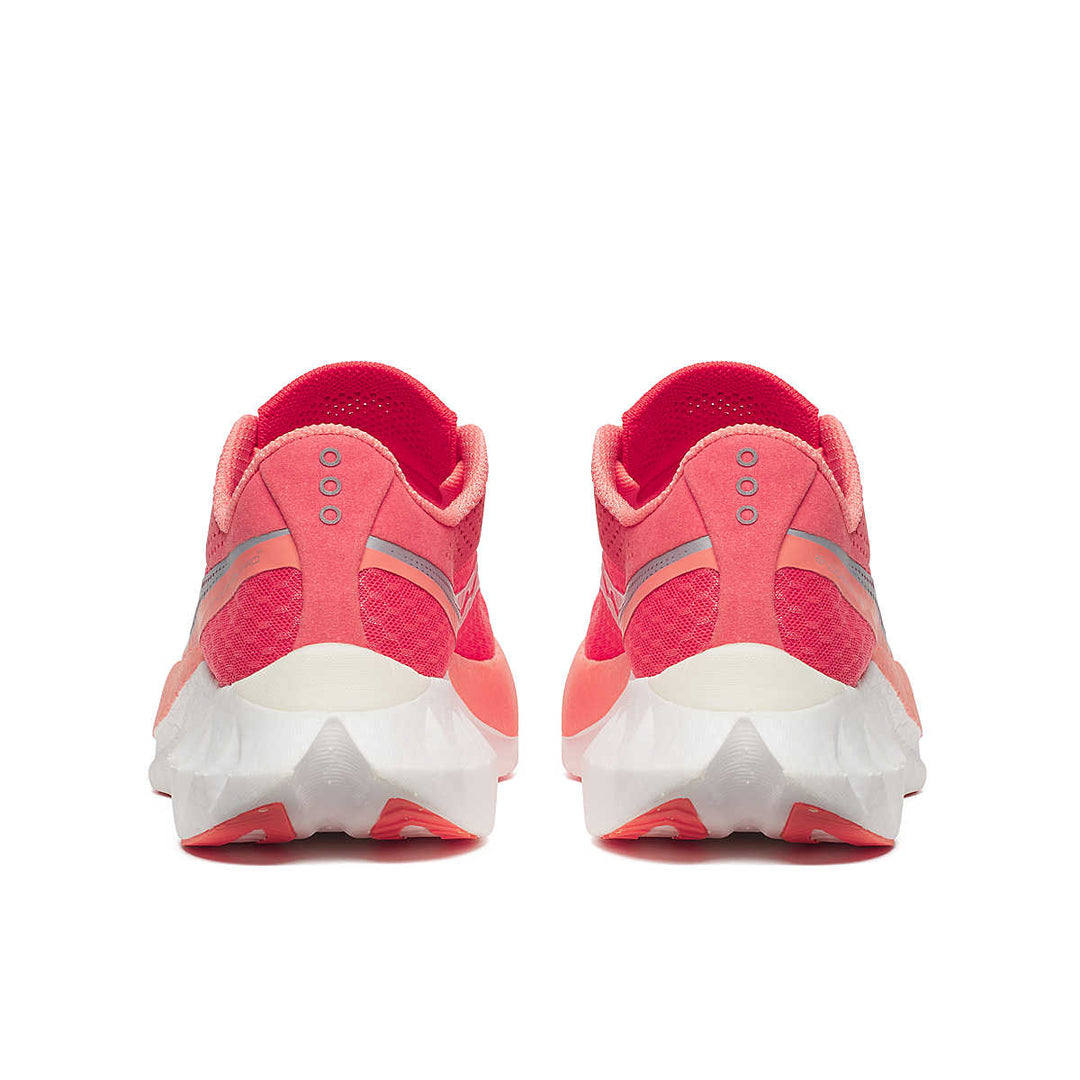 Women's Saucony Endorphin Pro 4 - Coral
