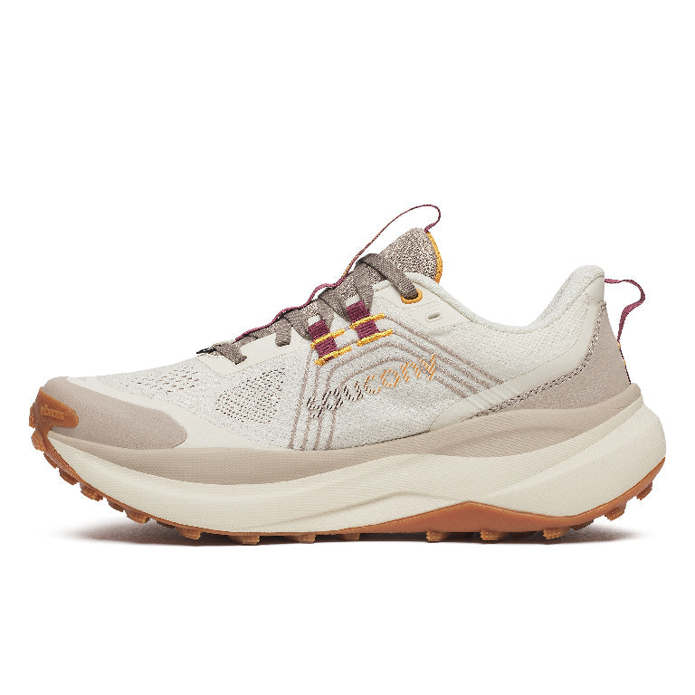 Women's Saucony Xodus Ultra 4 - Almond Barley