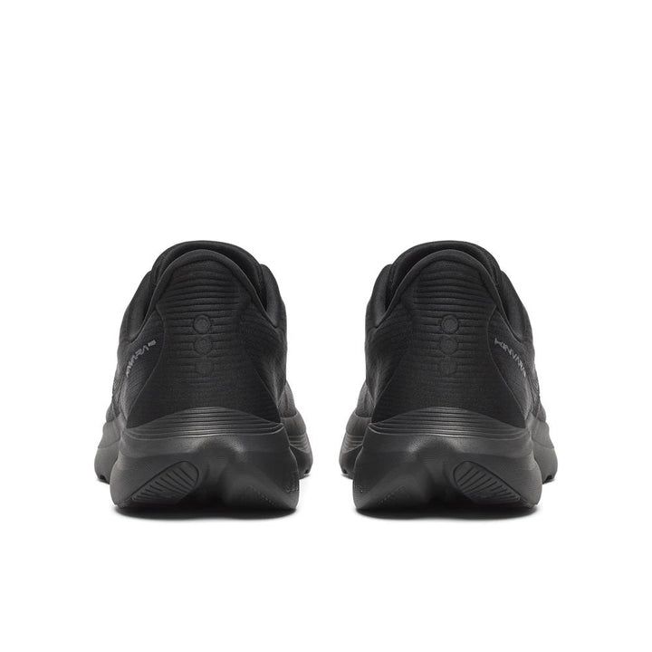 Men's Saucony Kinvara 16 - Triple Black
