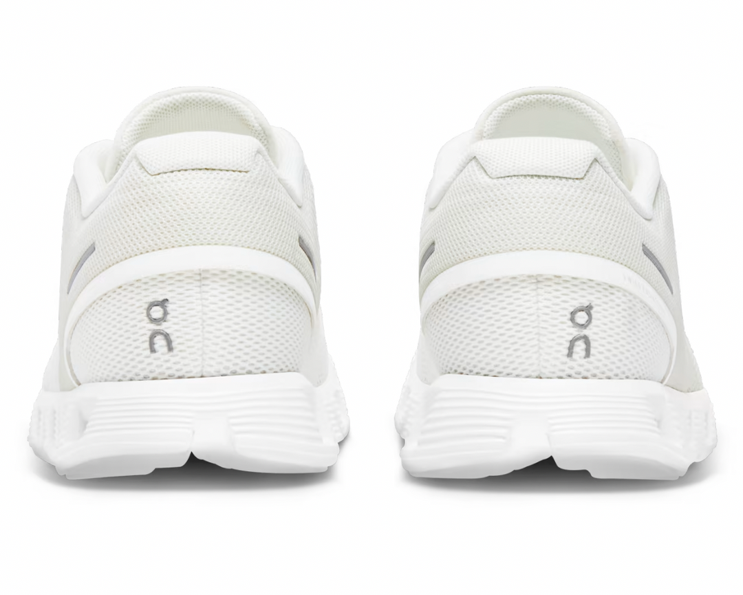 On Womens Cloud 5 -Undyed White/White (59.98373)