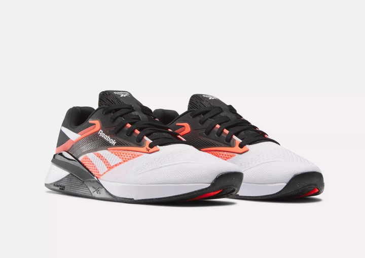 Reebok Nano X4 para hombre, color negro, blanco ftwr y naranja acampanado (100074684 001) 