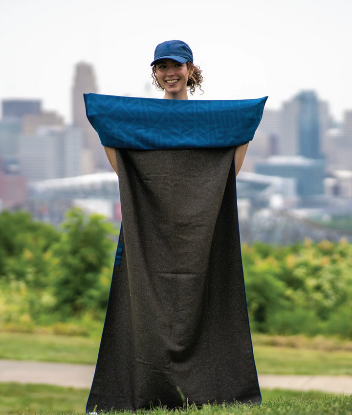 Sprints - Out n Back Car Seat Cover Towel