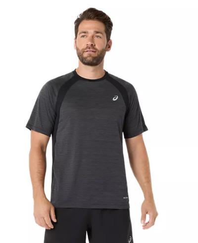 Camiseta ASICS Road SS para hombre, color negro (2011D453)