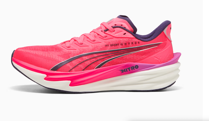 Puma Deviate Nitro 4 para hombre - Blanco Puma, Orquídea Eléctrica y Rosa Puro