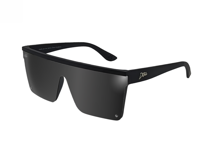 Tidal Wave - Matte Black - Jet Black Lens Polarized