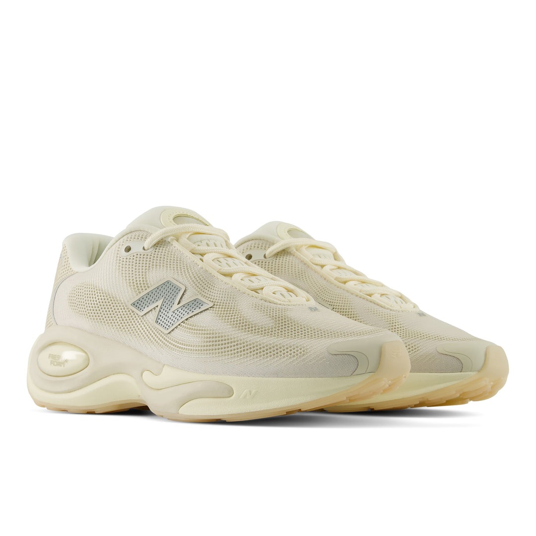 New Balance Womens Ac Runner - ANGORA (Wide)