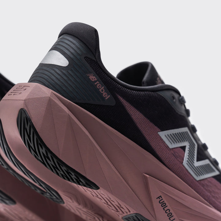 New Balance Womens Fuelcell Rebel V5 - MAGNET