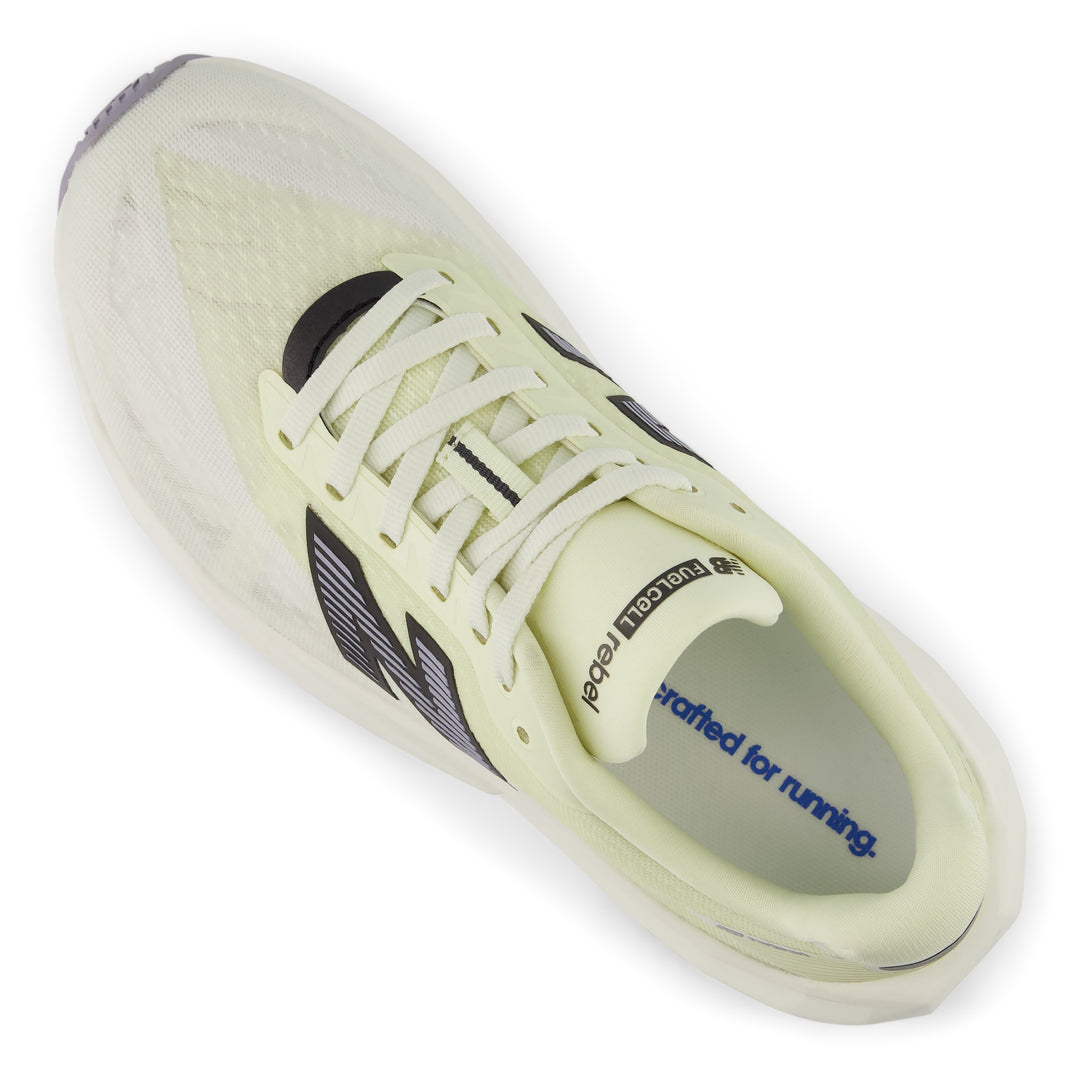New Balance Womens Fuelcell Rebel V5 - PISTACHIO BUTTER
