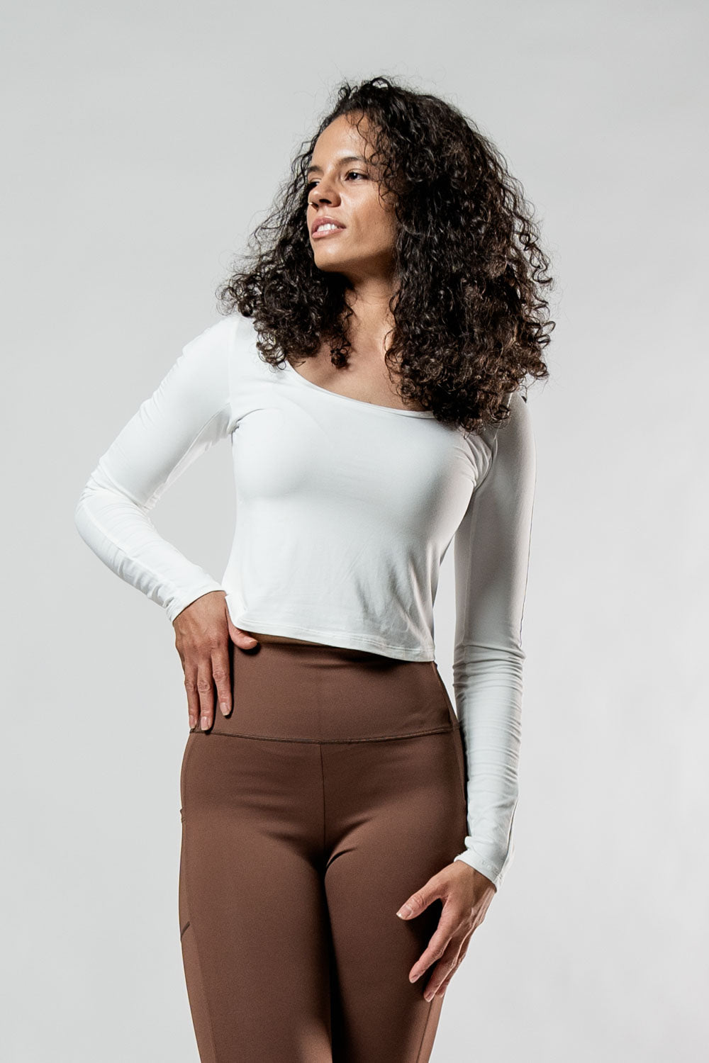 Women's Terra Recovery Arc Long Sleeve Crop (White)