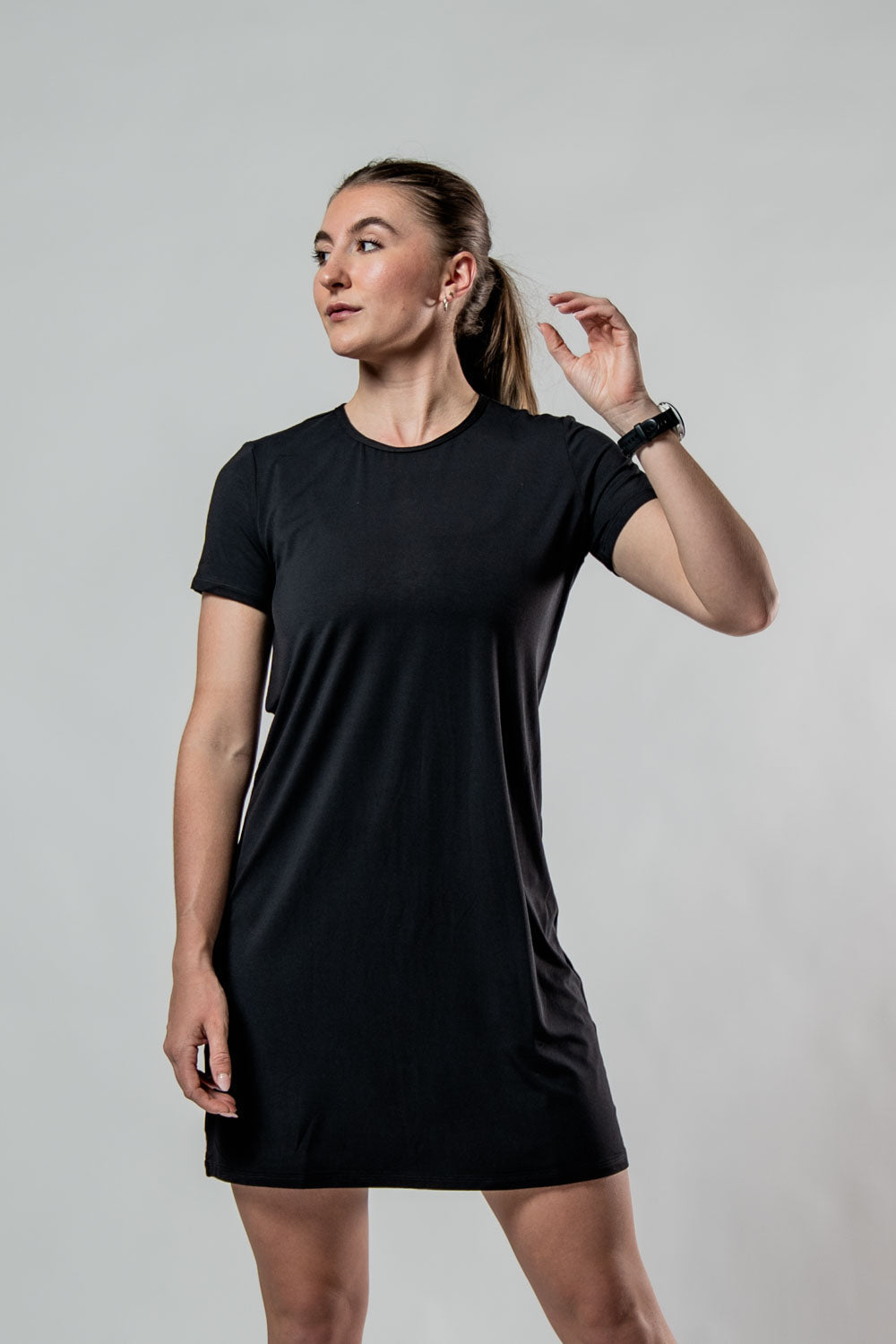 Women's Terra Recovery Motion Dress (Black)