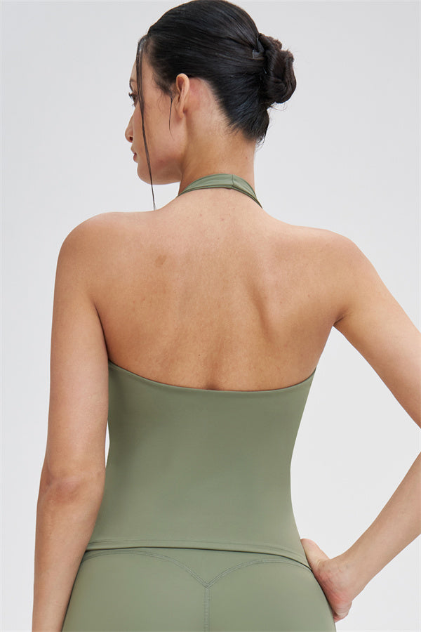 The Stride Crop Top Isabella Shorts 2-Piece Set