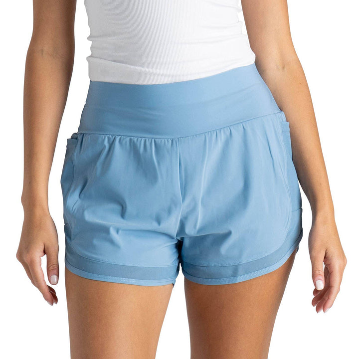 Pantalones cortos deportivos Airlight de FITKICKS para mujer