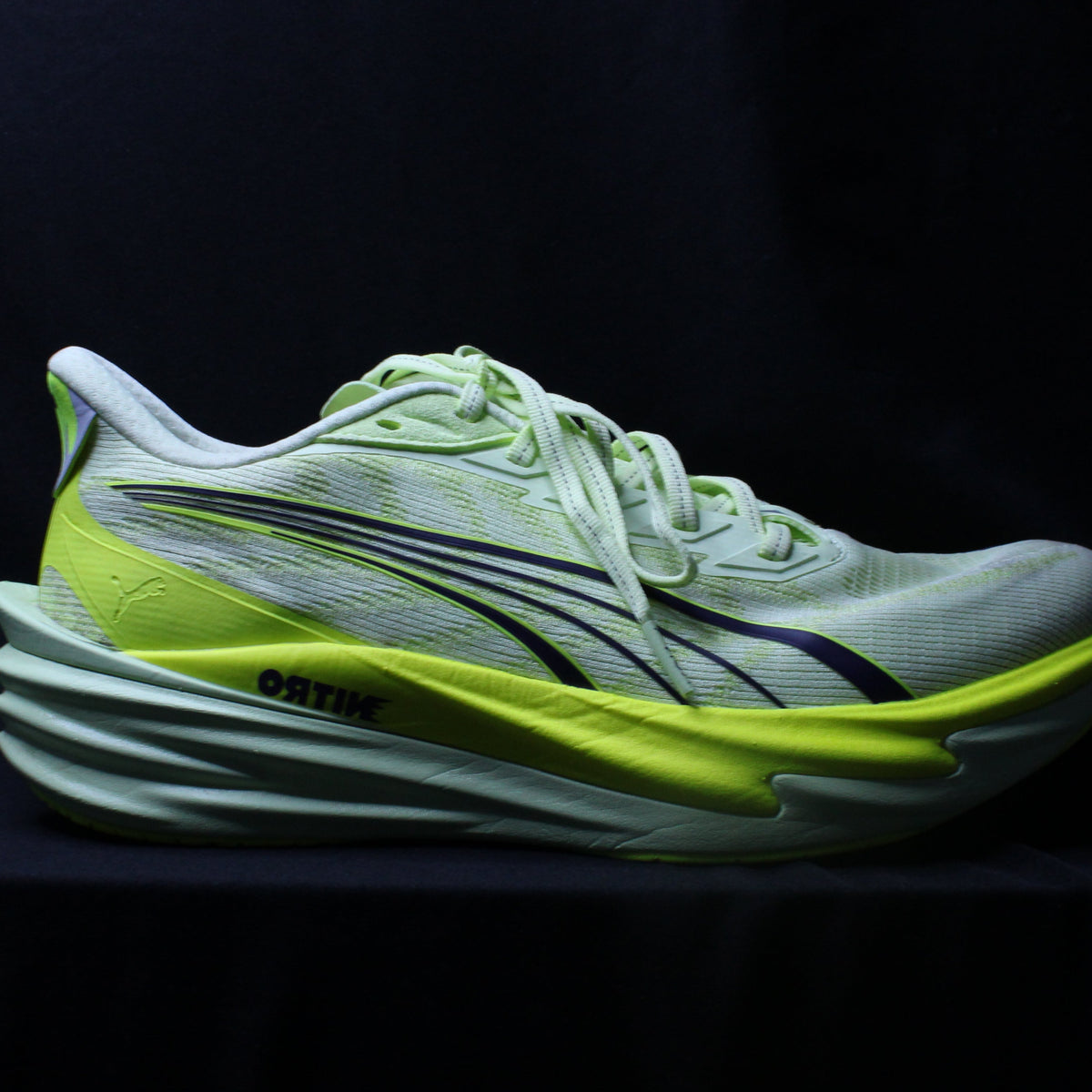 Narrow Men's Running and Walking Shoes