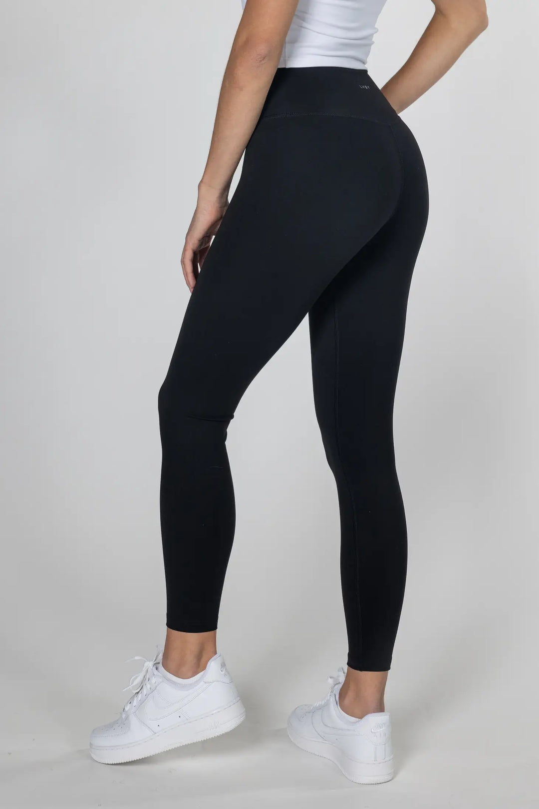 Womens Elevate Crossover Legging (LIVEBY-CL)