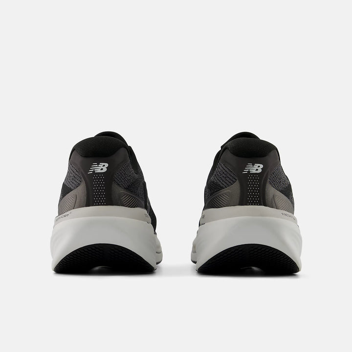 Men's New Balance Fresh Foam X 860v15 - BLACK WHITE
