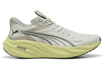 PUMA MAGNIFY NITRO 3 para hombre - NIEVE ALPINA-POLVO DEL DESIERTO