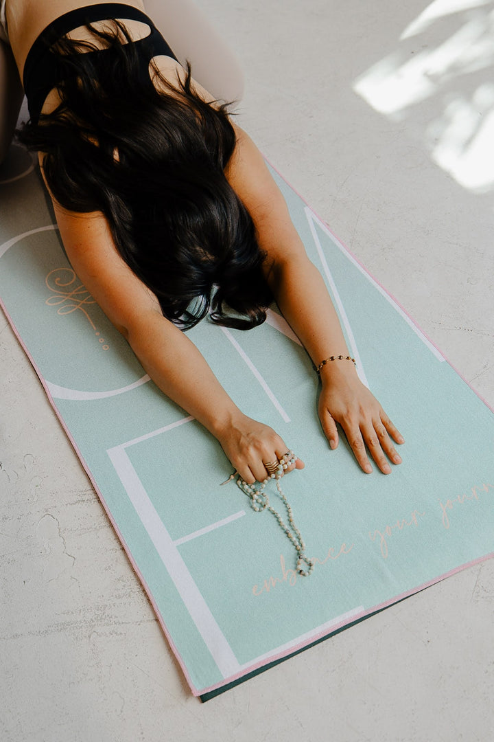Śānti Yoga Towel