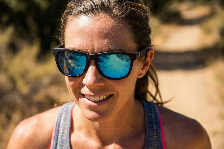 Matte Black - Electric Blue Lens Polarized - Essentials