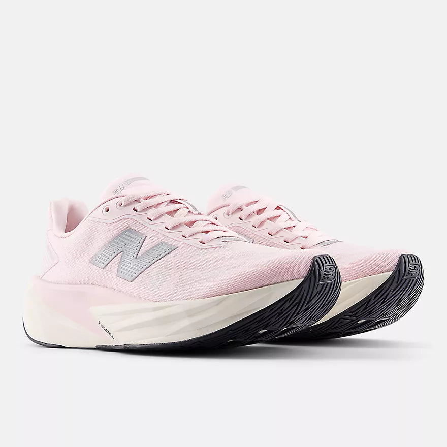 New Balance Rebel V5 para mujer - GRANITO ROSA