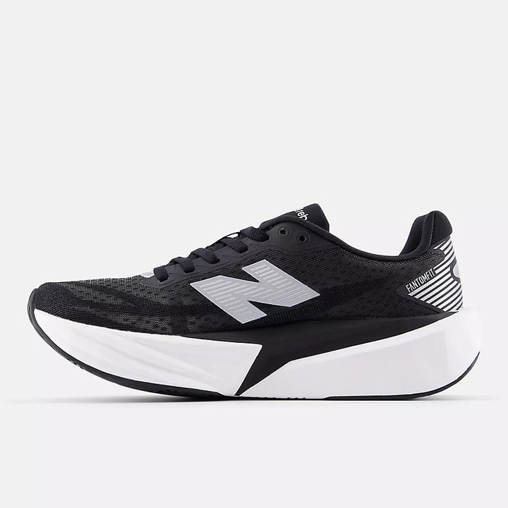 Womens New Balance Rebel V5 - BLACK (Wide)