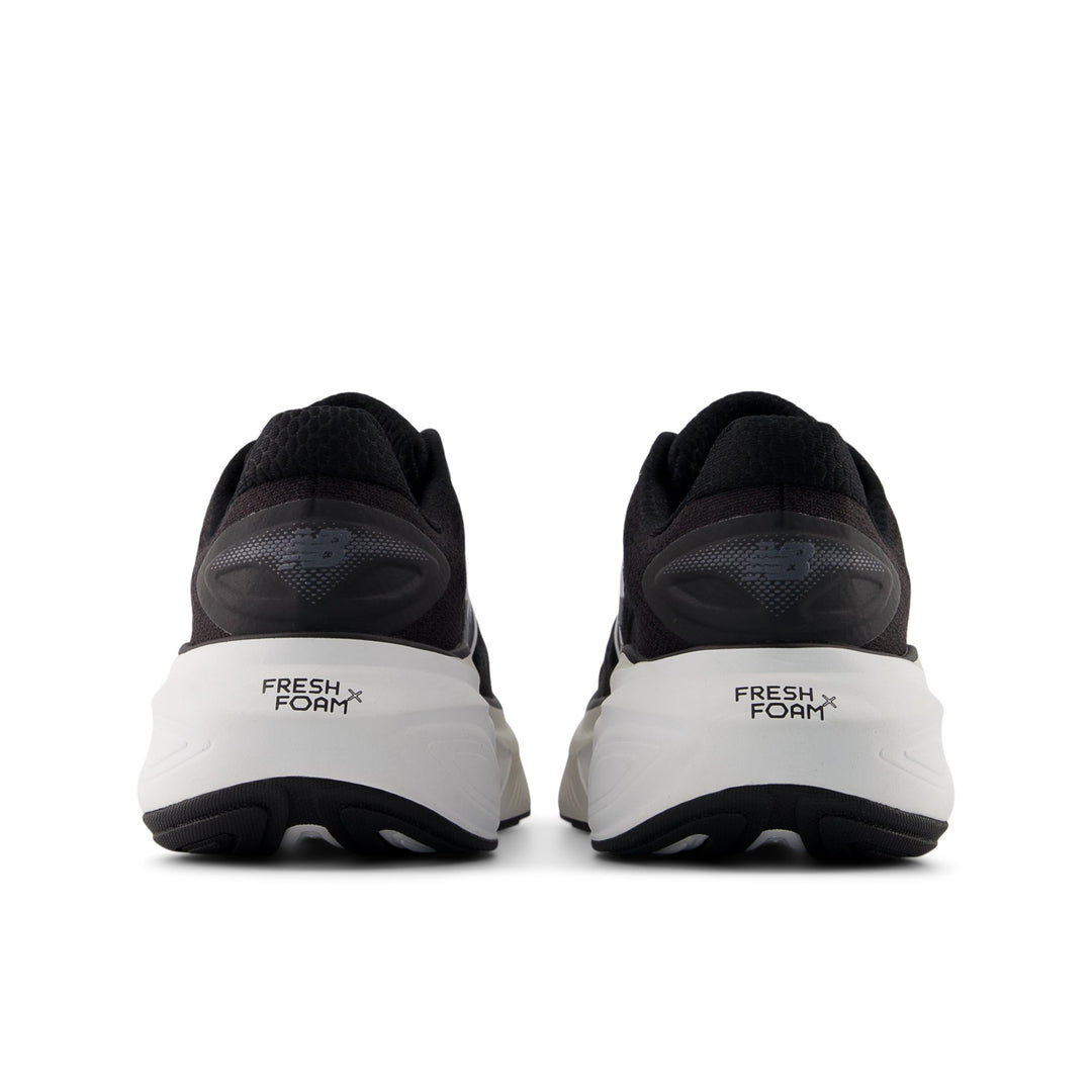 New Balance Womens Fresh Foam X More V6 - BLACK
