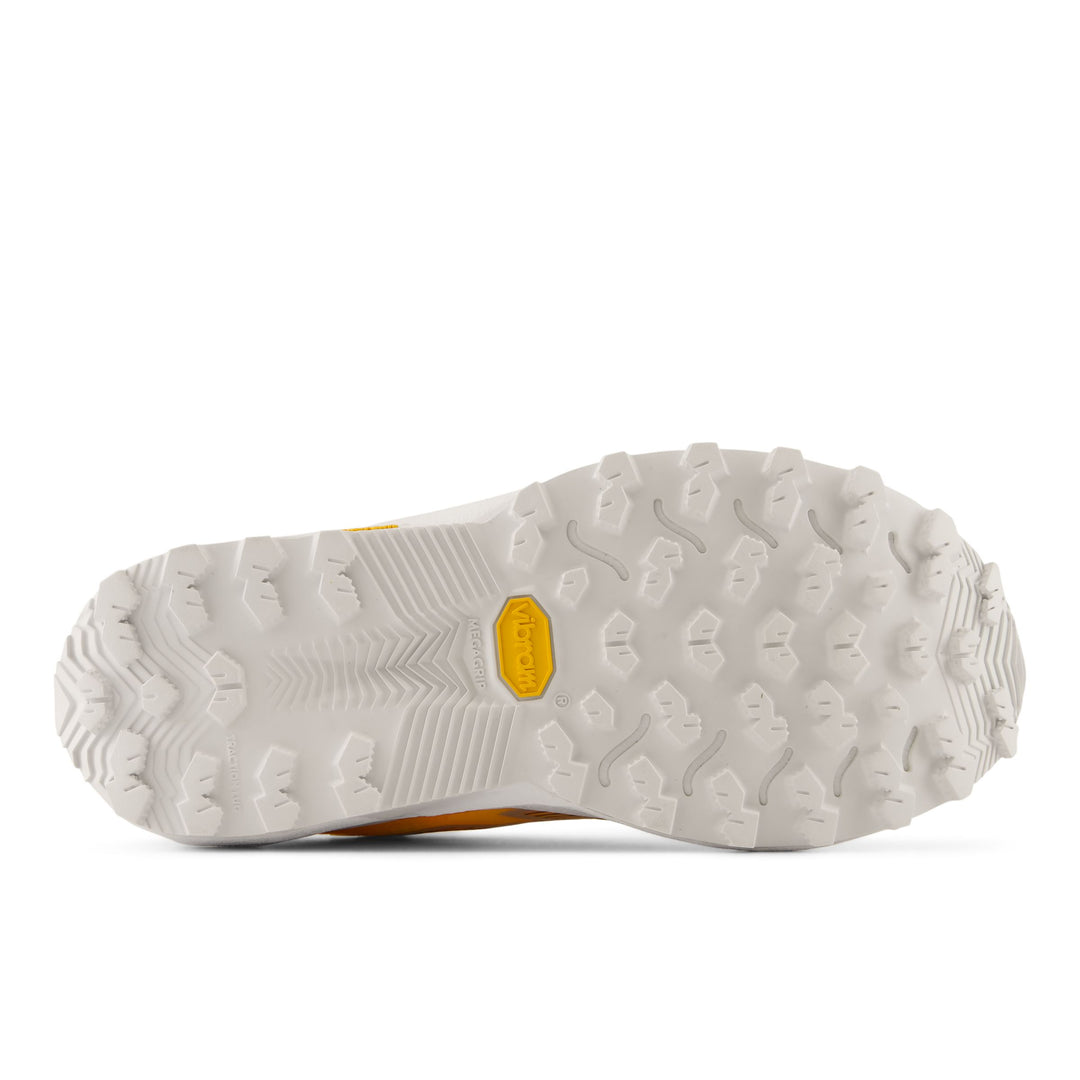 New Balance Womens Fuelcell Rebel Trail - SATSUMA ORANGE (Wide)