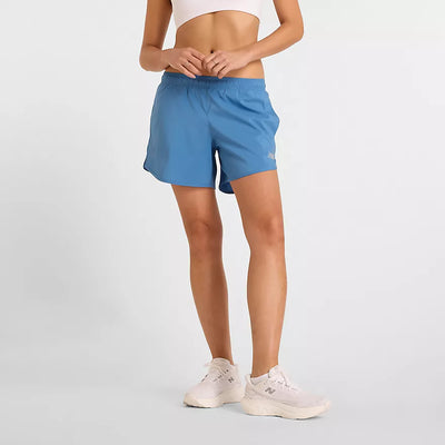 Pantalón corto New Balance Sport Essentials de 5" - Piedra marina - MUJER (WS41228)